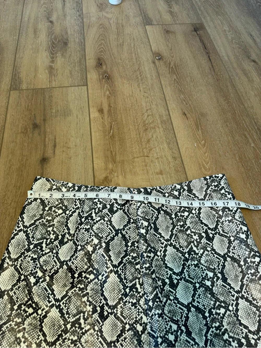H&M Divided snakeskin print mini skirt vegan imitation leather size 14